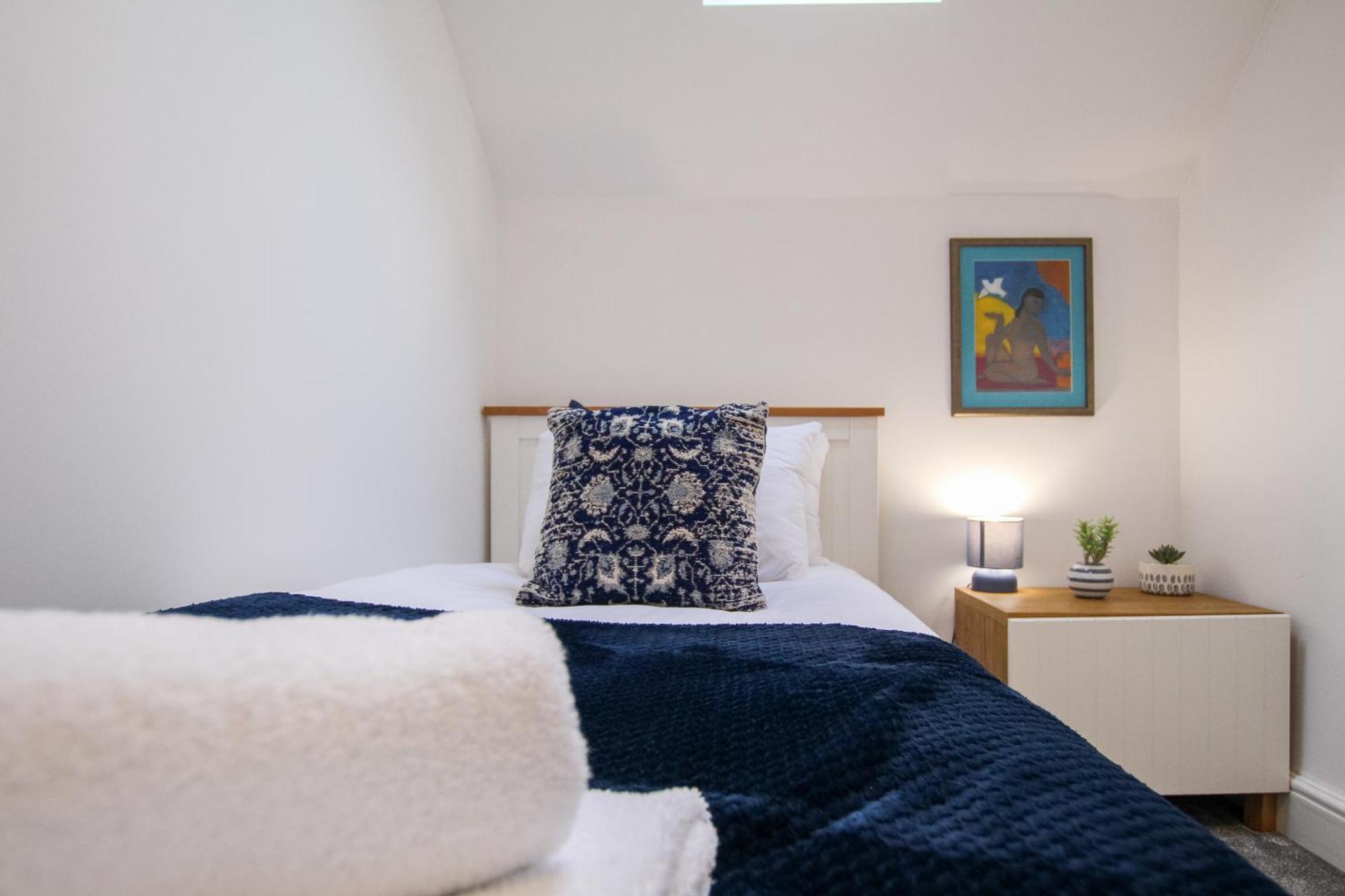 Fairways View - Spacious Apartment - Sleeps 6 - Lovely Views - By Rework Accommodation Hoylake Extérieur photo